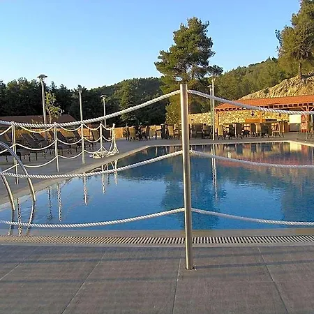 Livadia Kyperounta * Spilia