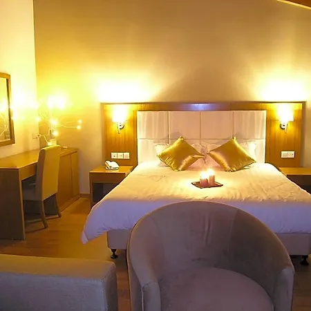 Livadia Kyperounta Otel Spilia