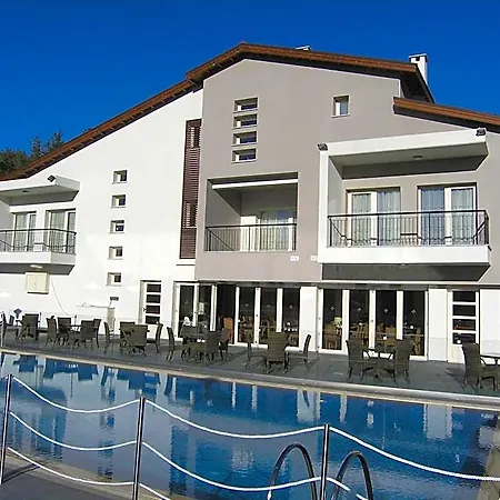 Livadia Kyperounta Otel *