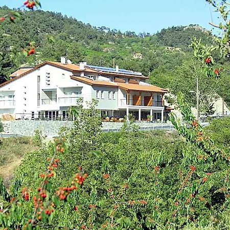 Otel Livadia Kyperounta