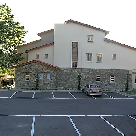 Livadia Kyperounta * Spilia